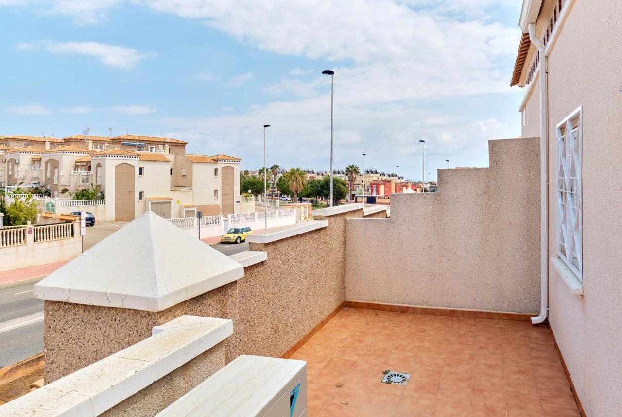 Sun & Beach Aguas Nuevas Torrevieja Exterior foto